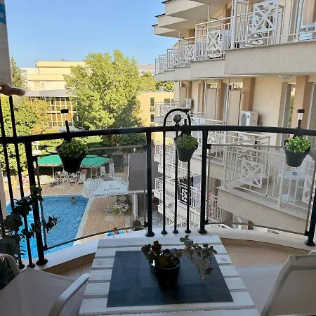 דירה A Great Place To In Sunny סאני ביץ'
