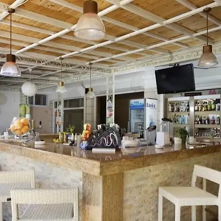 A Great Place To In Sunny Апартаменти